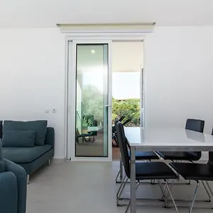 Stylish Near Beaches & Center Apartment *