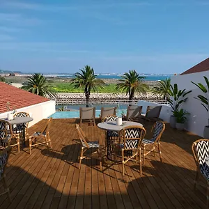 Agua Bay 4* Lagos