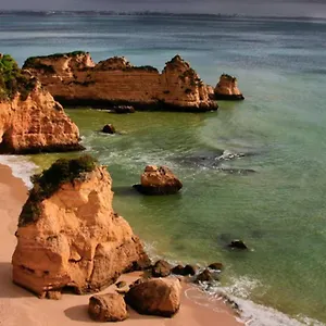 Maray Near Porto De Mos And Dona Ana Lagos
