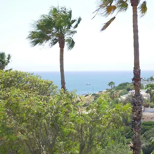 Spacious Penthouse Near Porto De Mos In * Lagos