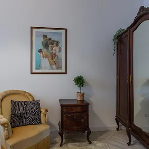 Apartment Romance & The