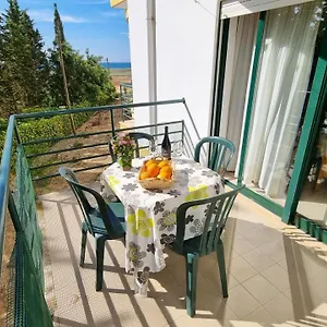 Apartment Meia