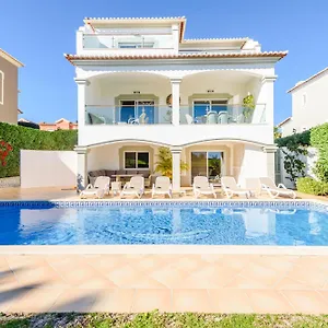 The White House Villa *