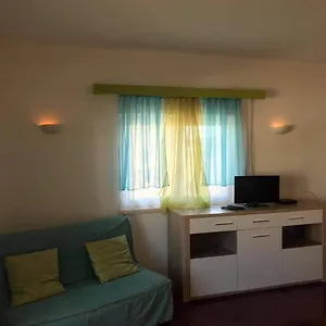 Pensión Lagos Room Booking *