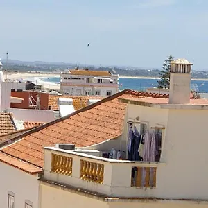 Casa Sinceira * Lagos