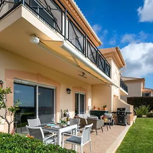 With Sunny Patio Boavista Golf & Apartment *