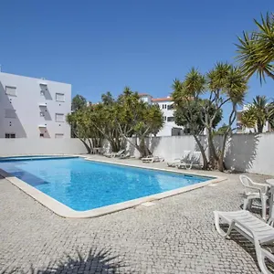 Cosy Flat In Central With Pool Apartment Lagos