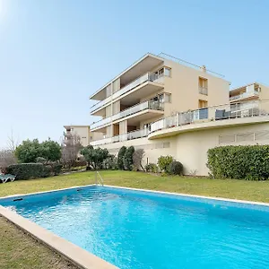 Terrace With Pool By Homing *