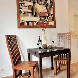 Apartment Perola Branca *