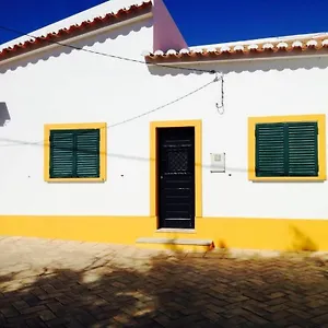House With 4 Bedrooms In Lagos, With Furnished Terrace And Wifi - 300 Apartment Lagos