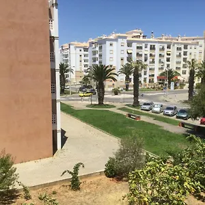 Olinda's Two Bedroom Apartment *