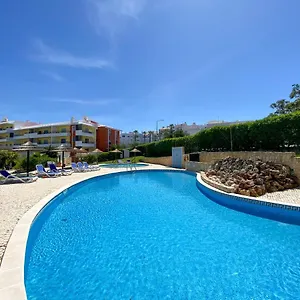 Charming With Panoramic View And Pool #1932 * Lagos
