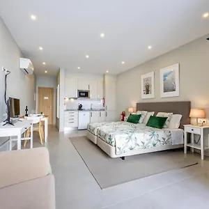 Casa Sao Sebastiao * Lagos